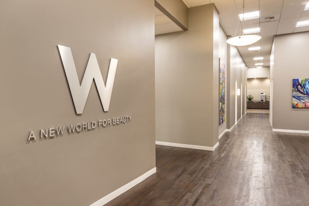 The hallway inside W Salon Suites in Roseville
